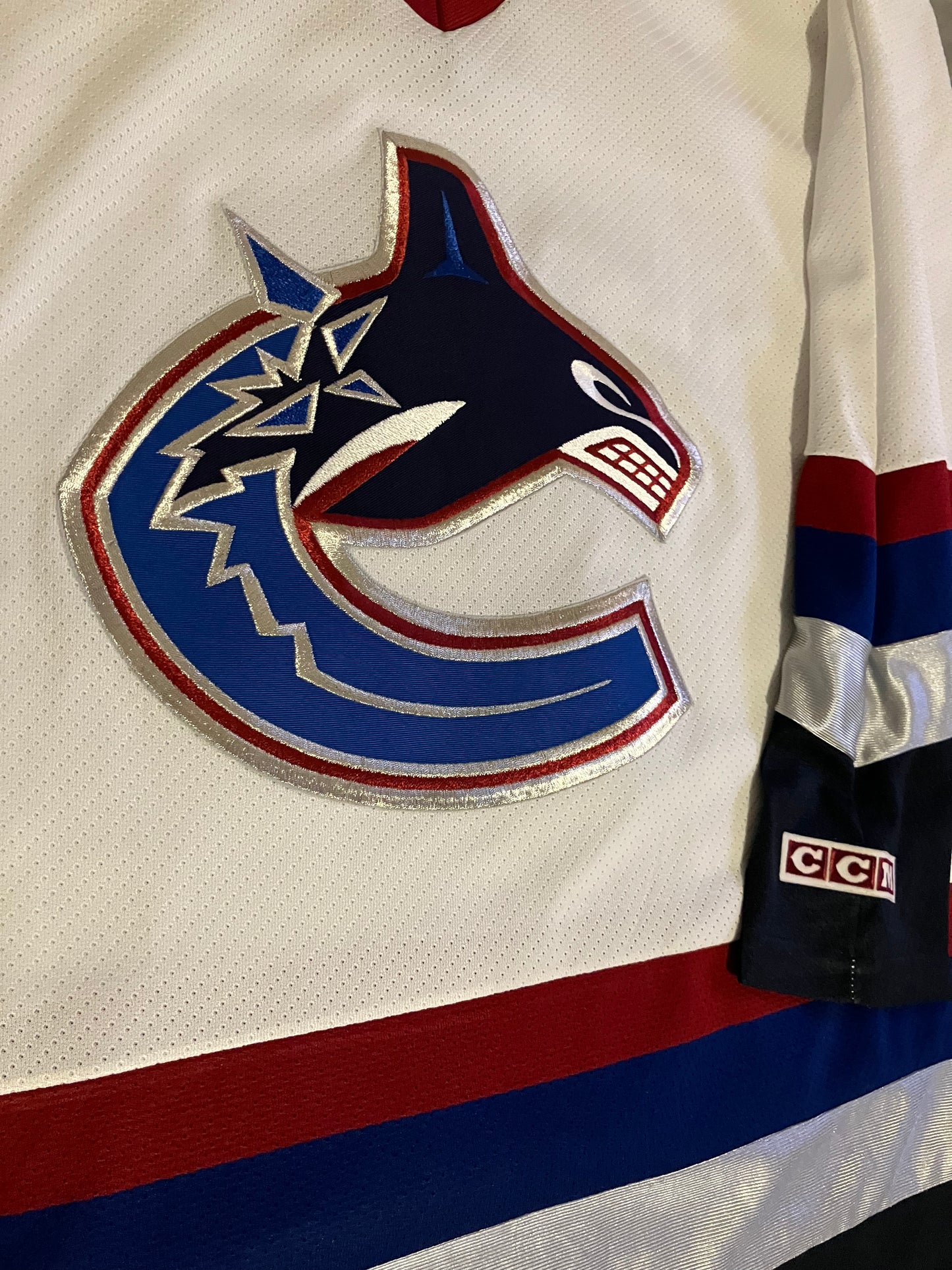 Vancouver Canucks CCM Jersey