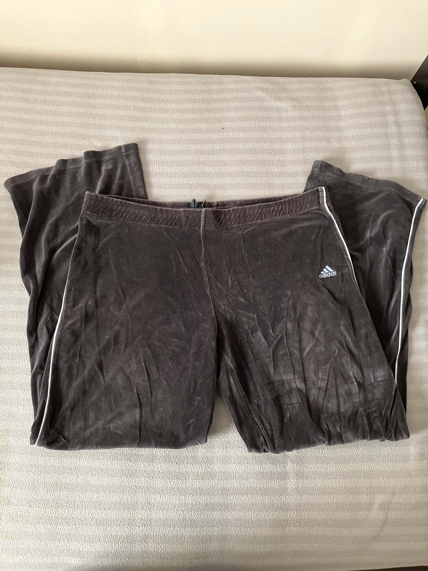 Adidas Baggy Sweatpants