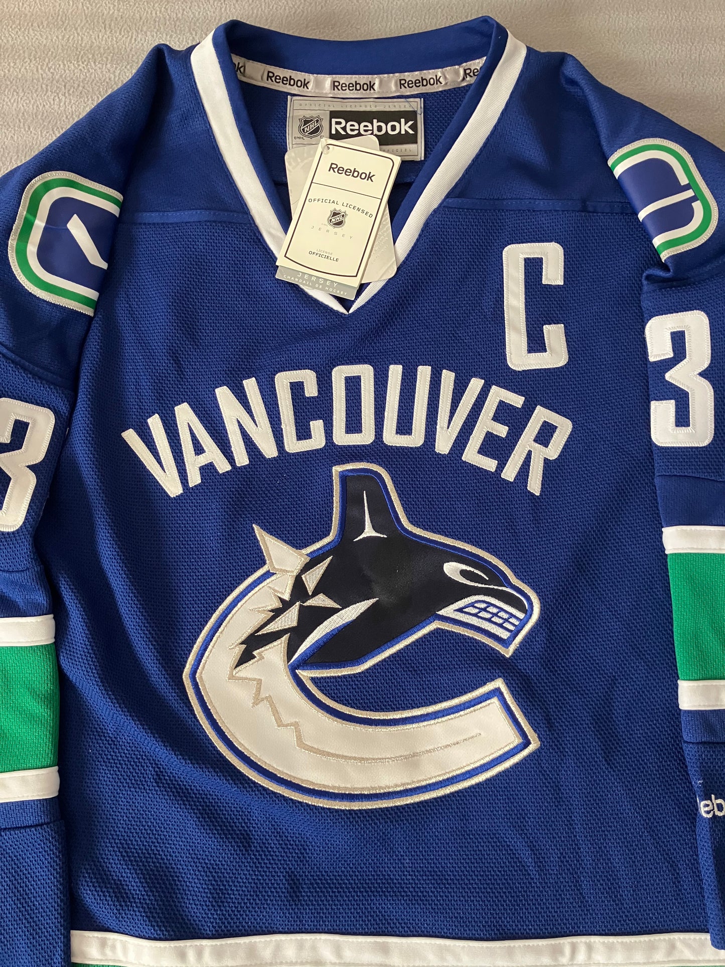 Vancouver Canucks Jersey