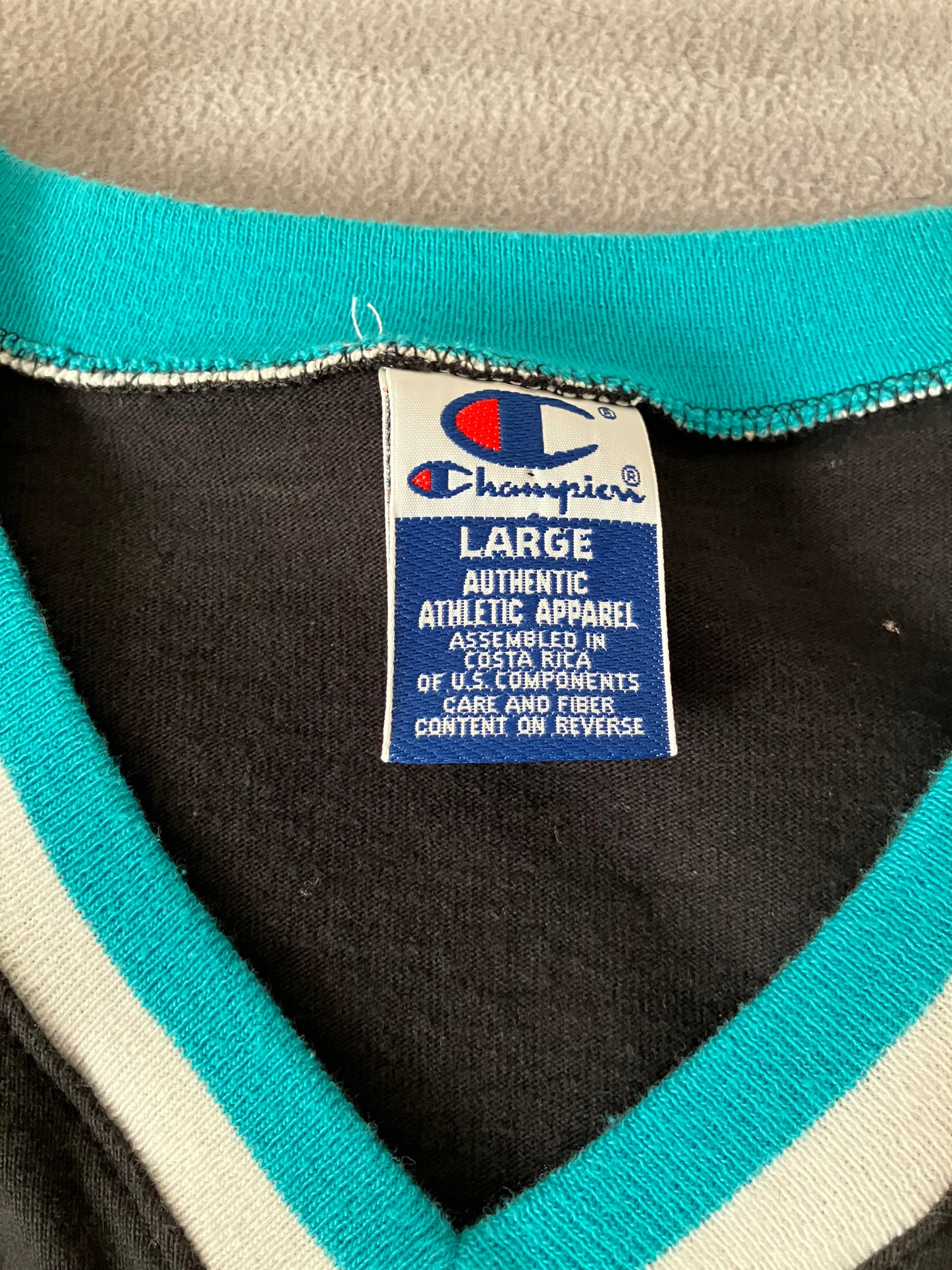 Vancouver Grizzlies Warm-up Shirt