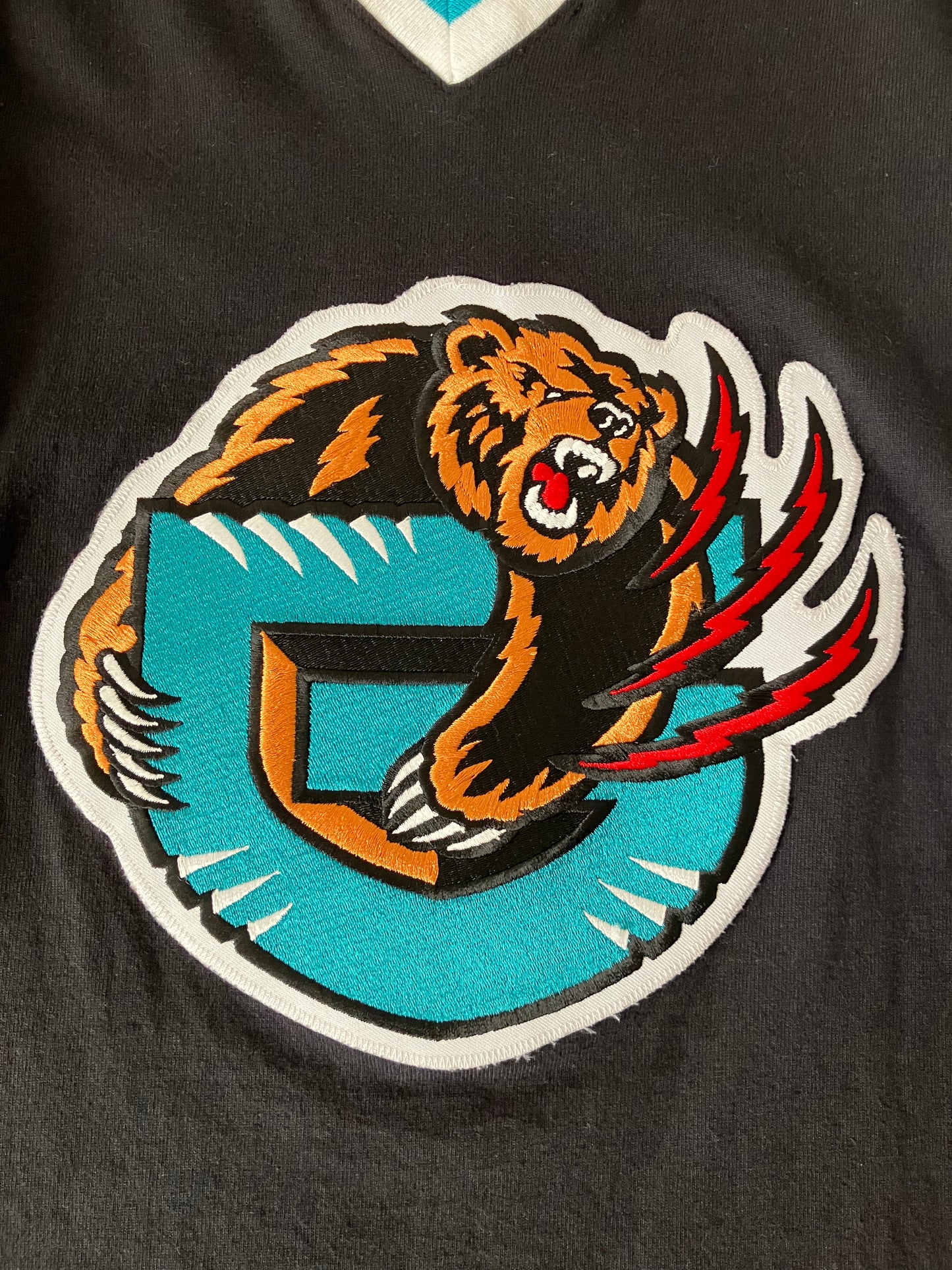 Vancouver Grizzlies Warm-up Shirt